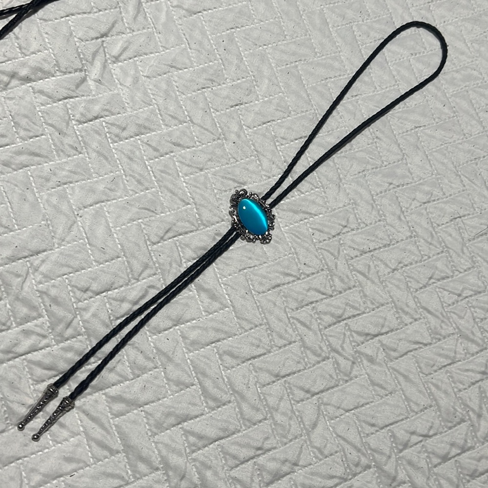 Turquoise bolo tie necklace